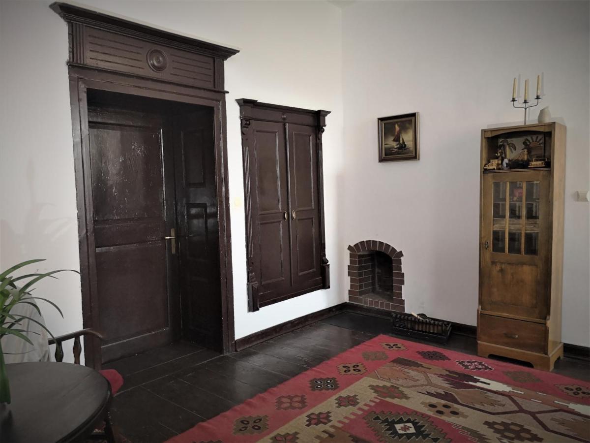 Folwark Goscino-Dwor Bed & Breakfast Екстериор снимка