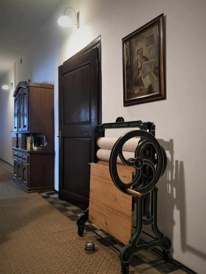 Folwark Goscino-Dwor Bed & Breakfast Екстериор снимка