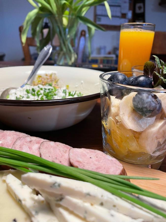 Folwark Goscino-Dwor Bed & Breakfast Екстериор снимка